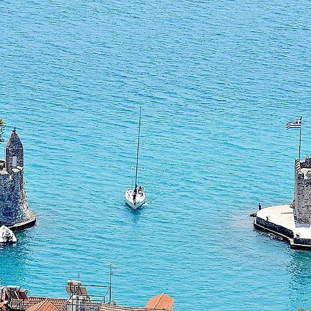 Nafpaktos-Luxury Suite エクステリア 写真